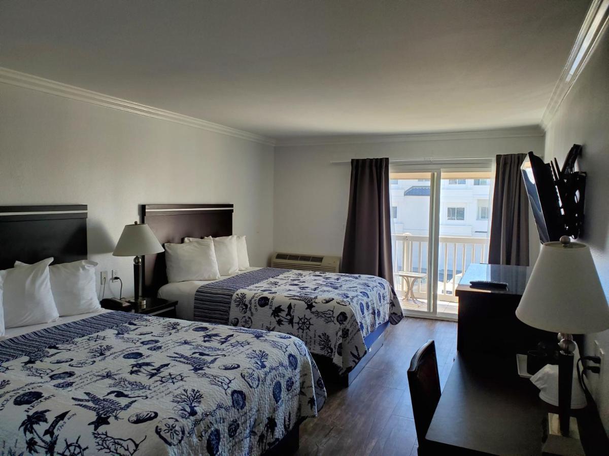 Motel Ocean Surf & Huntington Beach